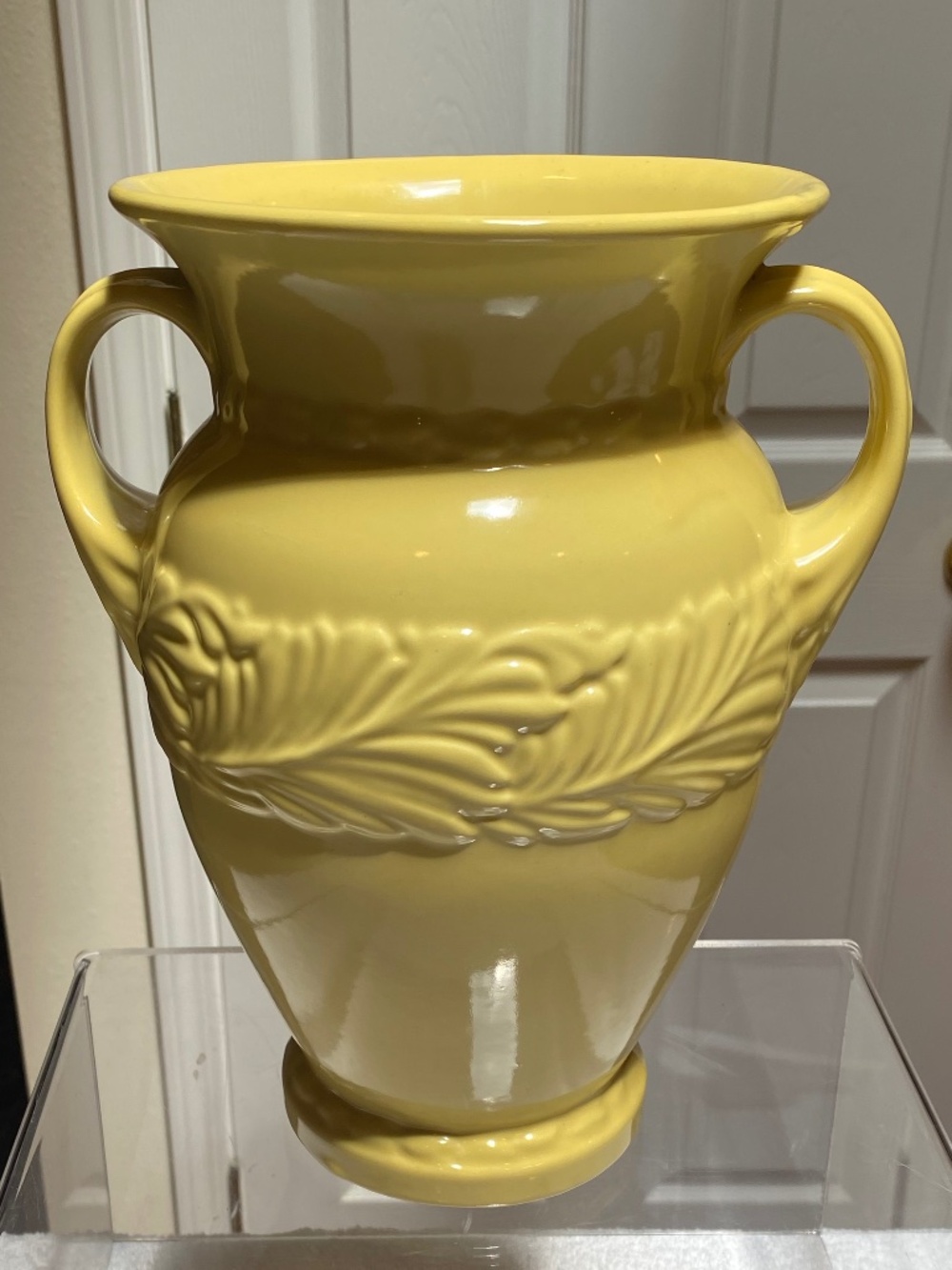 Vintage Abingdon Yellow Pottery Vase.